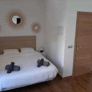 https://alcazaba-home.hotelsinnerja.org